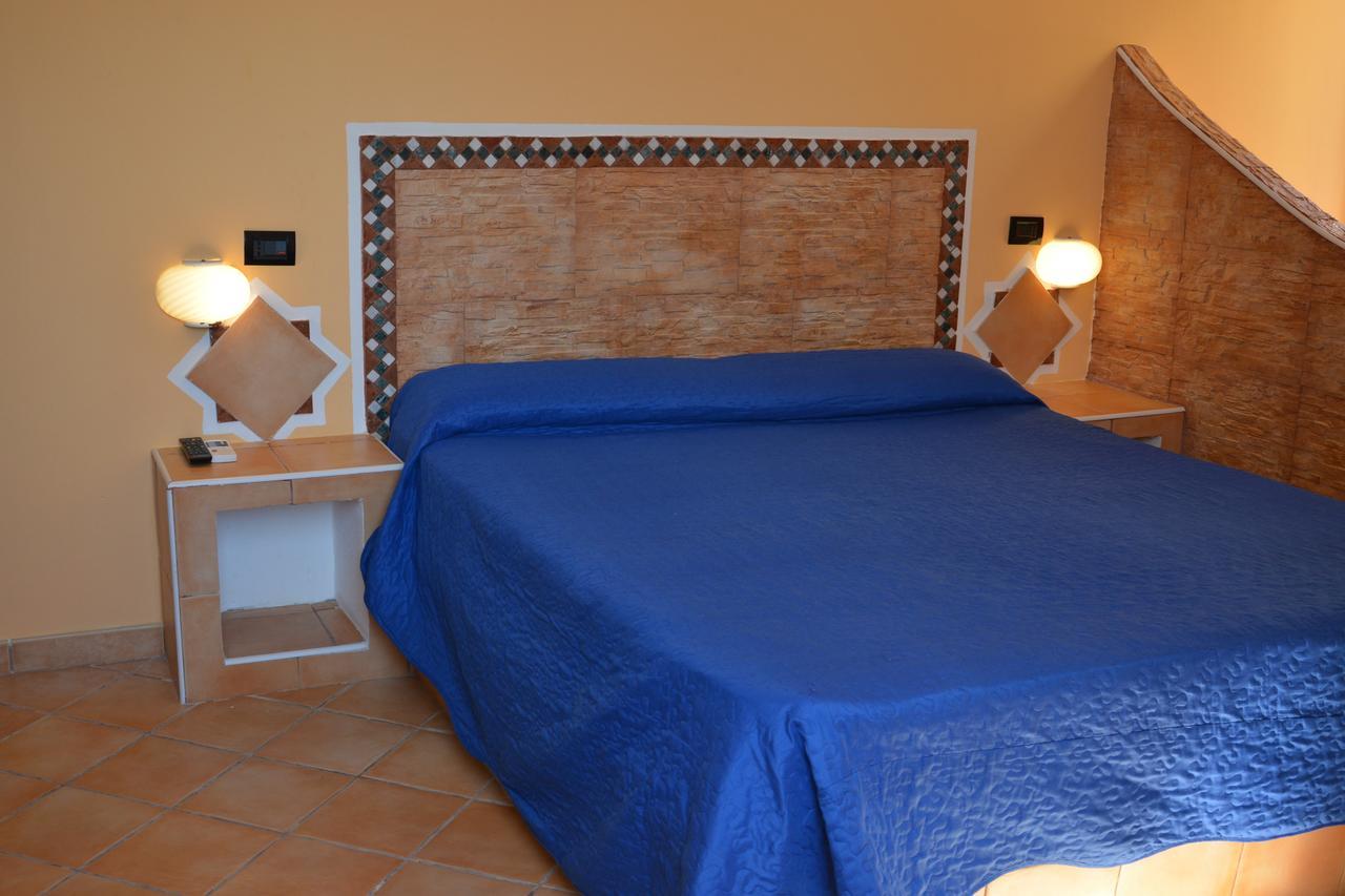 Hotel Mare Blu LMP Екстериор снимка